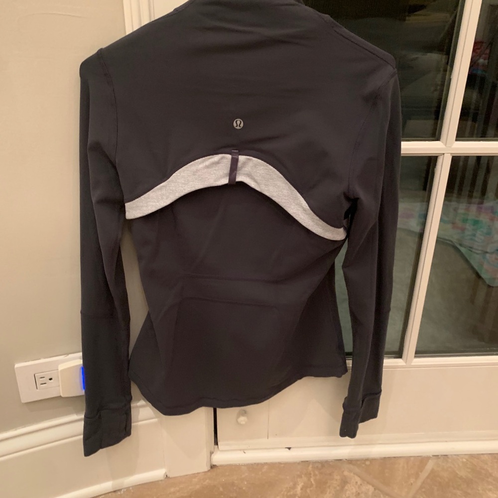 Lululemon Zip Up Jacket - Picture 4 of 4